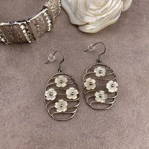 Silver Tone Bee Hive Mother of Pearl Flower Dangling Earrings.